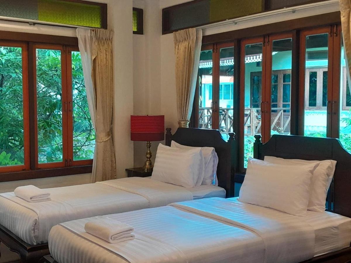 Hotel Avara Signature House Chiang Mai Exterior foto
